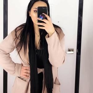 Meet your Posher, Destiny